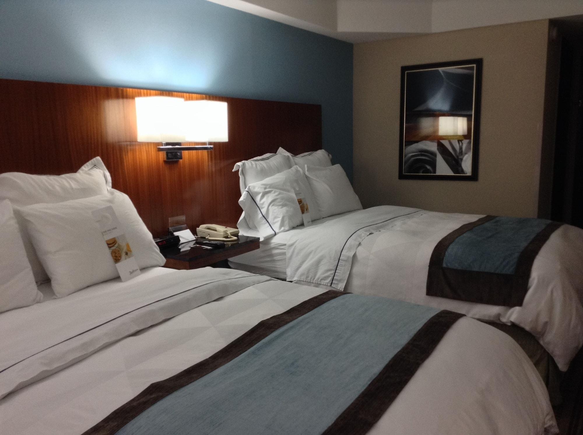 Doubletree By Hilton Chatsworth Los Angeles Esterno foto