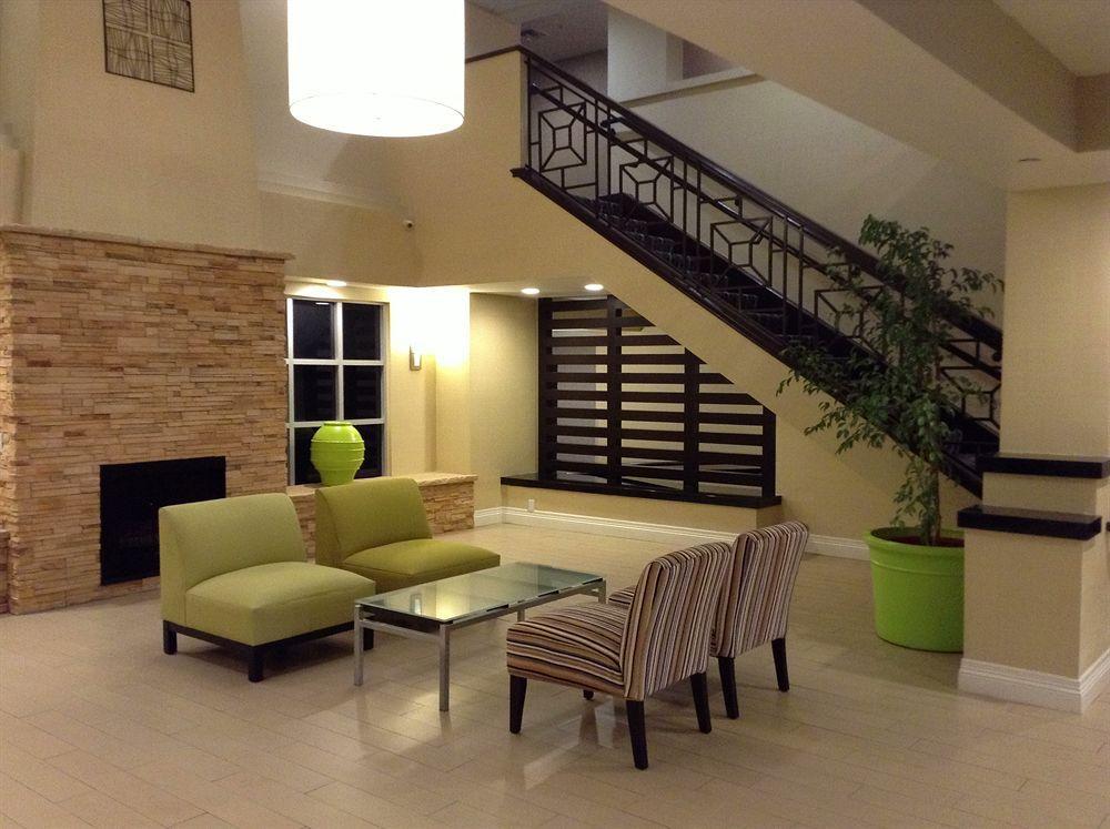 Doubletree By Hilton Chatsworth Los Angeles Esterno foto