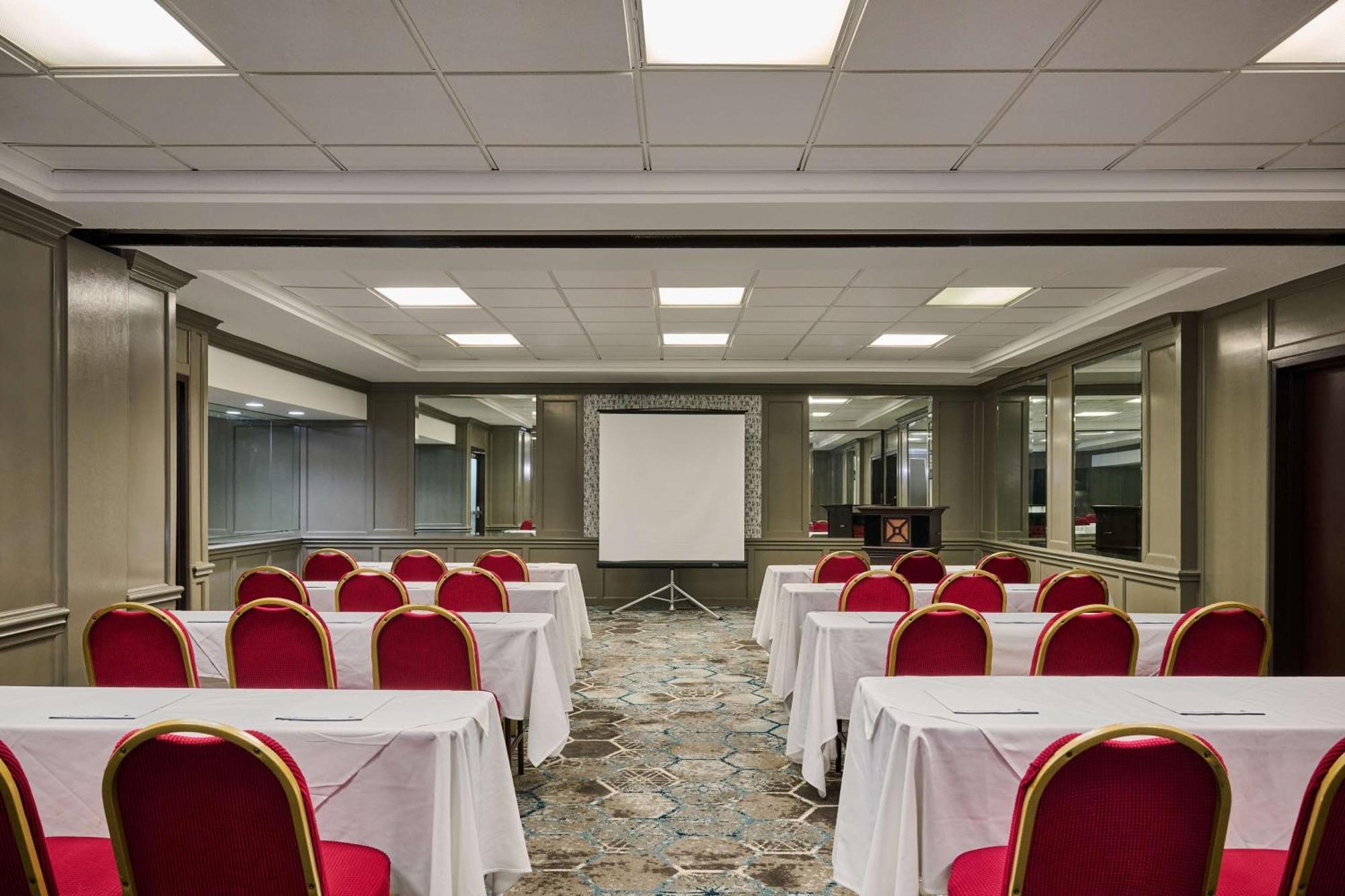Doubletree By Hilton Chatsworth Los Angeles Esterno foto