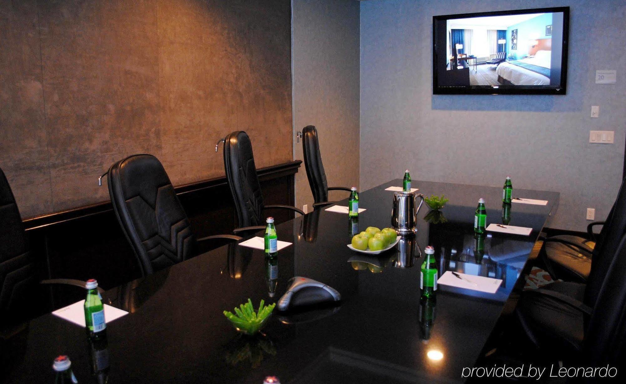 Doubletree By Hilton Chatsworth Los Angeles Esterno foto